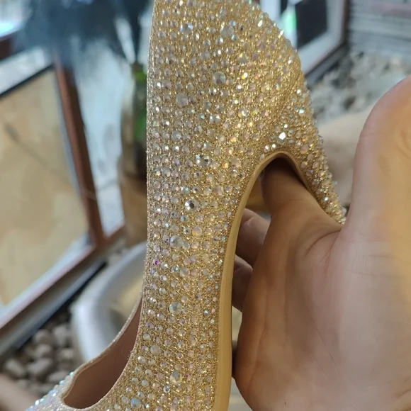 Crystal Embellished Ivory Pointed-Toe Stiletto Pumps - Picture 3 of 9